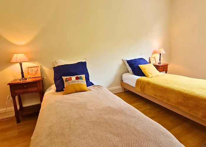 Appartement Lumineux Proche Plage Et Marche, Centre-Ville Accessible A Pied Parking Gratuit Inclus I Sweet Homes Location