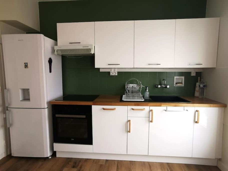 Appartement Lumineux Proche Plage Et Marche, Centre-Ville Accessible A Pied Parking Gratuit Inclus I Sweet Homes Location Apartment Royan